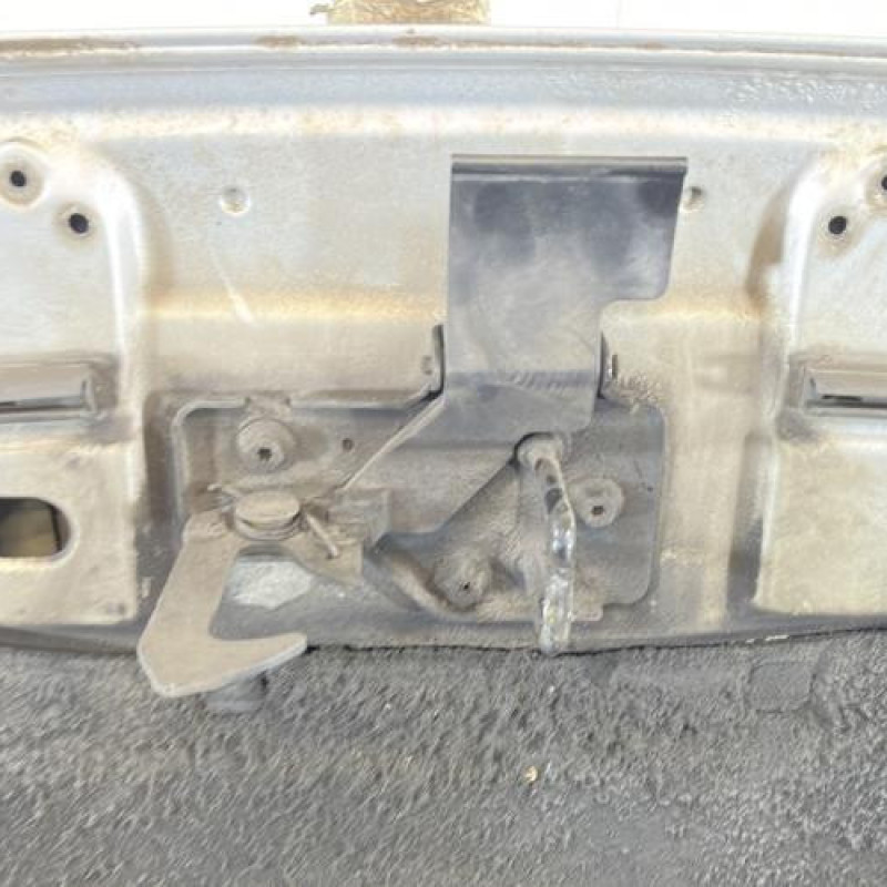 Capot VOLKSWAGEN POLO 4 Photo n°6