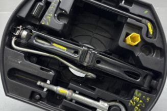 Cric (Ensemble depannage) PEUGEOT 208 1