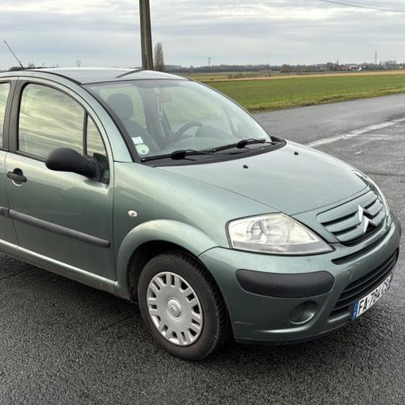 Pare choc arriere CITROEN C3 1 Photo n°8