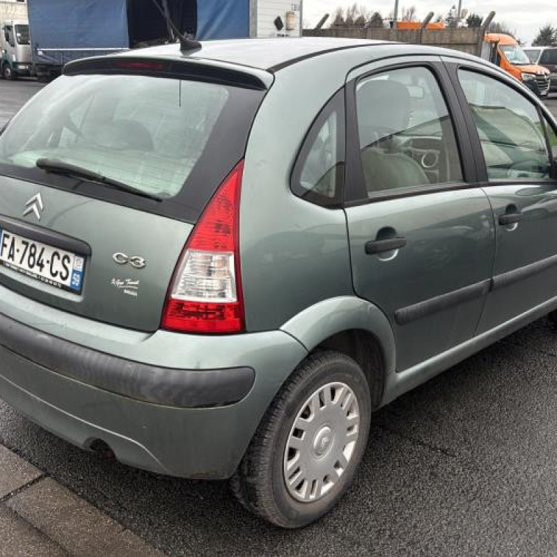 Pare choc arriere CITROEN C3 1 Photo n°18