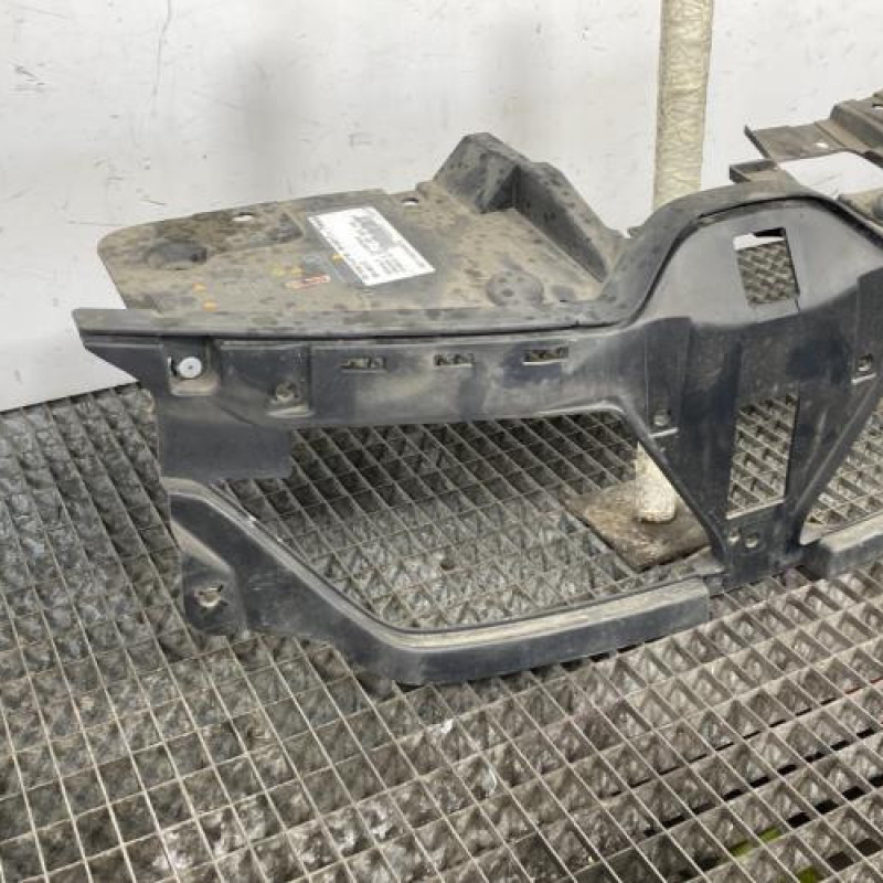 Armature avant, Masque avant RENAULT ARKANA Photo n°2