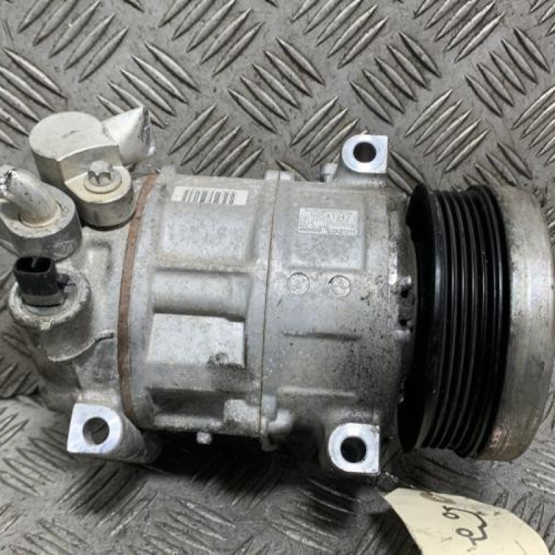 Compresseur clim FIAT PUNTO 3 Photo n°1