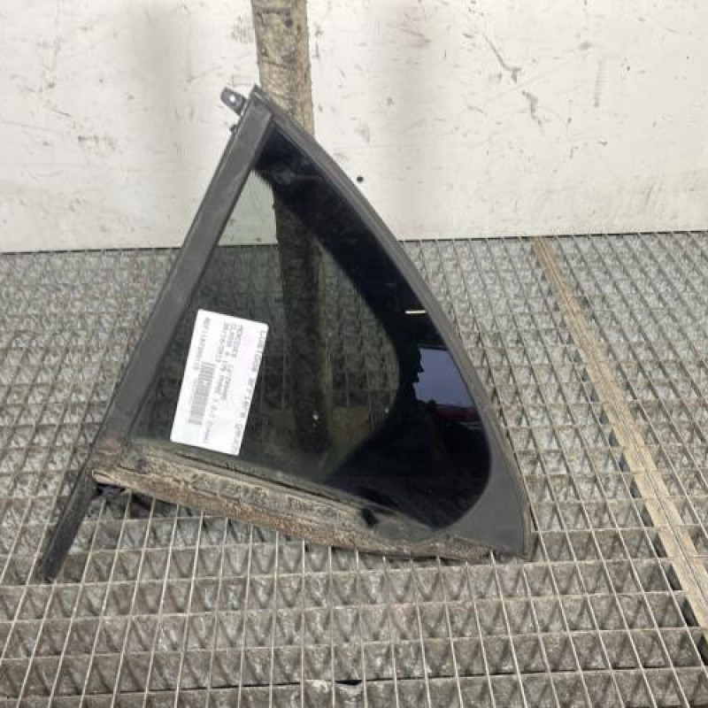 Custode arriere gauche (porte) MERCEDES CLASSE A 176 Photo n°1