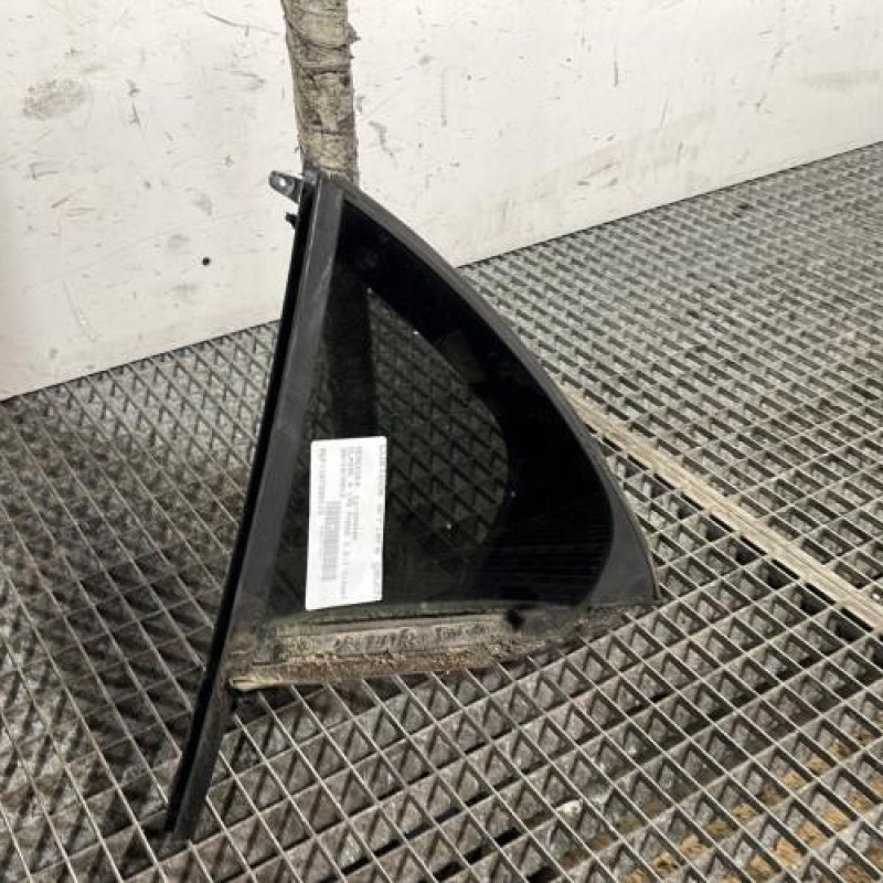 Custode arriere gauche (porte) MERCEDES CLASSE A 176 Photo n°3