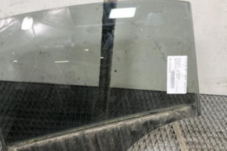 Vitre arriere gauche MERCEDES CLASSE A 176 Photo n°1