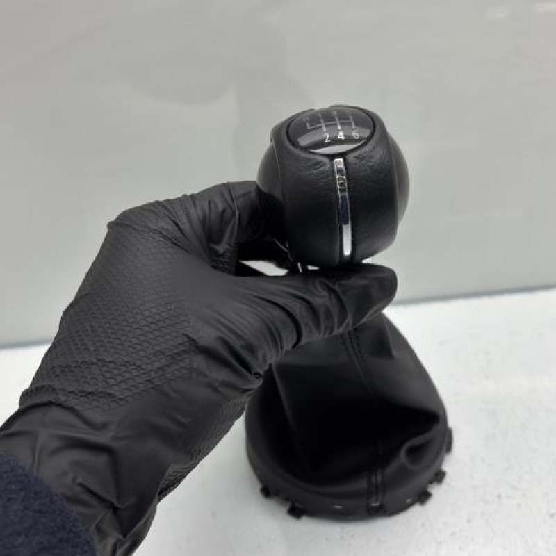 Pommeau de vitesses MINI MINI 3 F57 Photo n°1