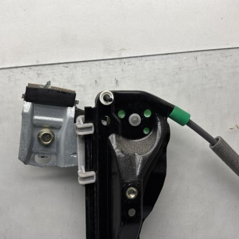 Leve vitre electrique avant gauche FORD FOCUS 1 Photo n°7