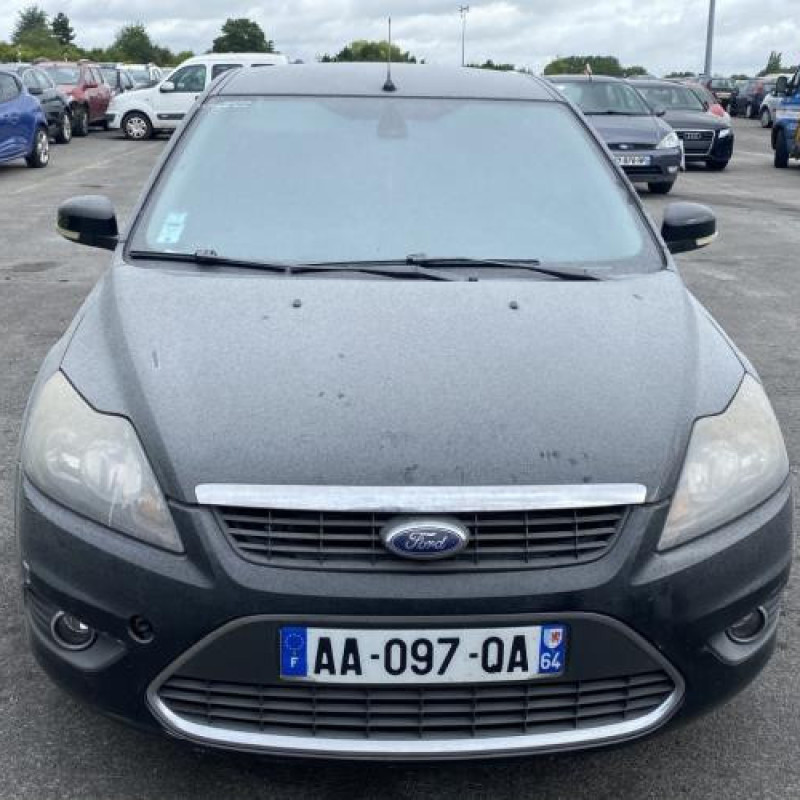 Pare choc avant FORD FOCUS 2 Photo n°15