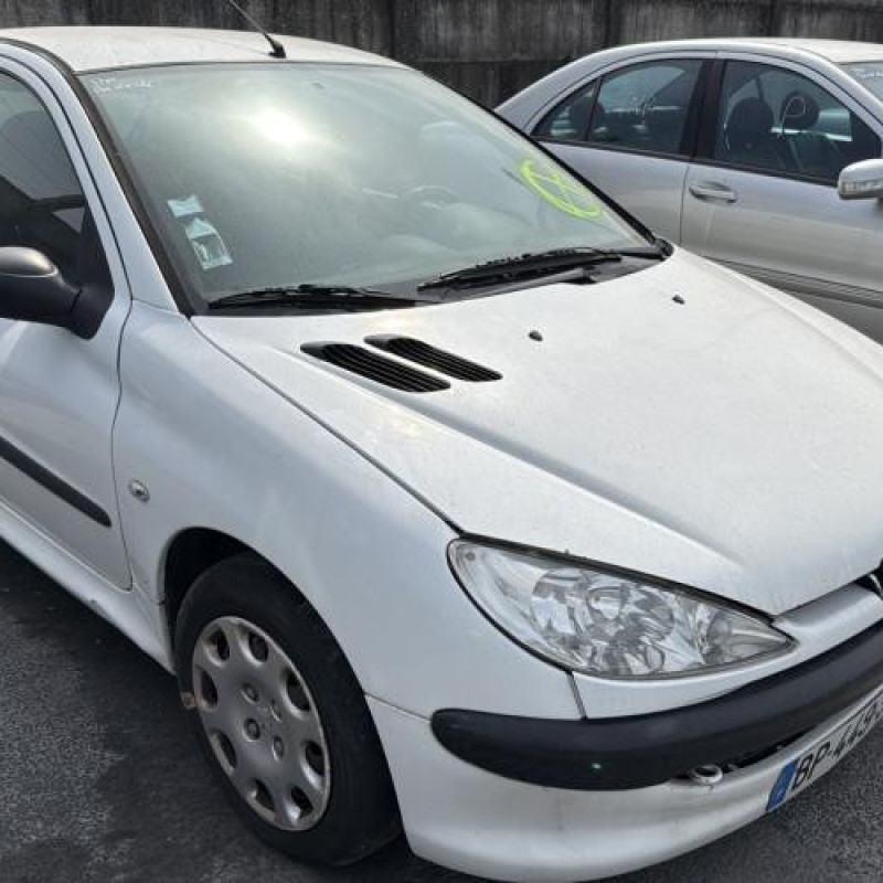 Aile avant droit PEUGEOT 206 Photo n°8