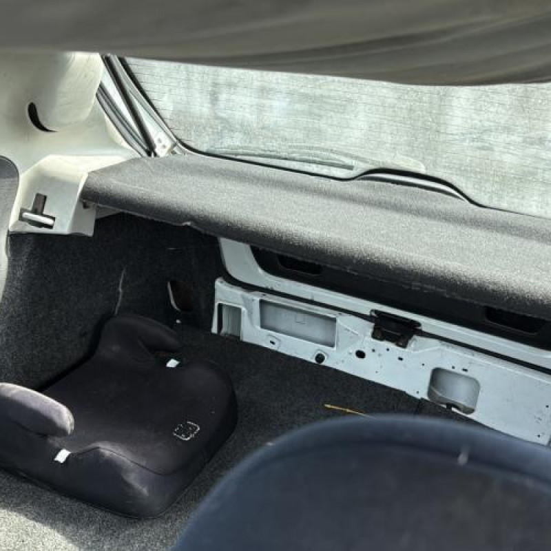 Aile avant droit PEUGEOT 206 Photo n°18