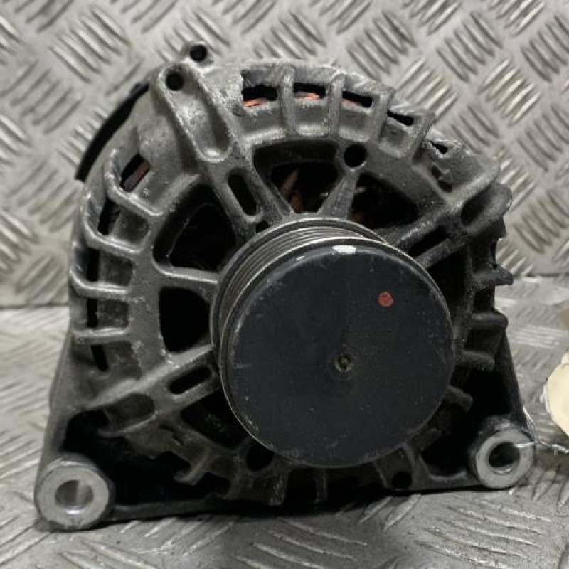 Alternateur PEUGEOT 208 1 Photo n°3