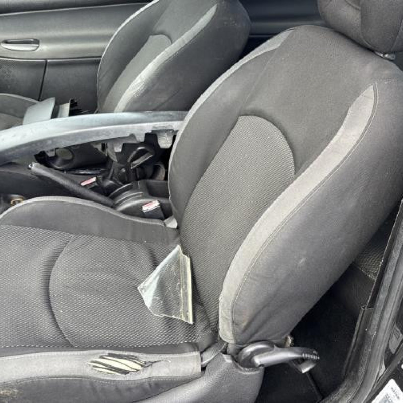 Porte avant droit PEUGEOT 206 Photo n°17