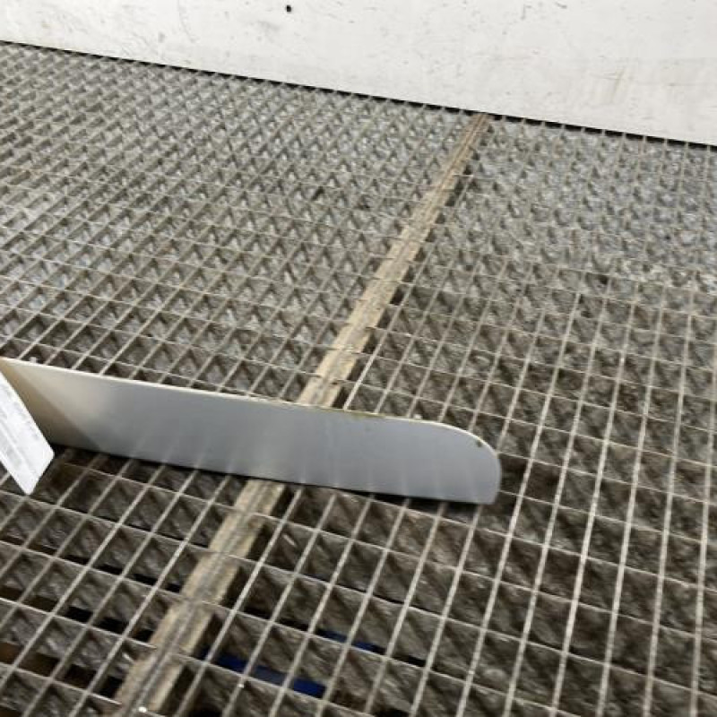 Baguette de coffre PEUGEOT 207 Photo n°3