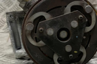 Compresseur clim DACIA SANDERO 2