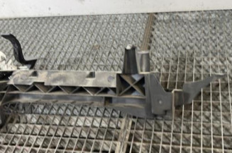 Armature avant, Masque avant PEUGEOT 3008 1