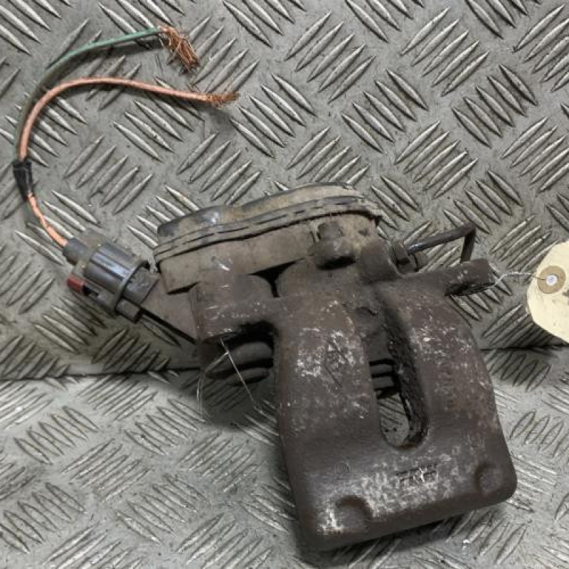 Etrier arriere droit (freinage) RENAULT GRAND SCENIC 3 Photo n°1