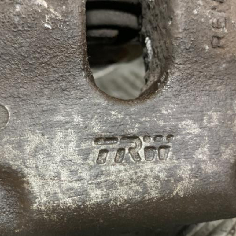 Etrier arriere droit (freinage) RENAULT GRAND SCENIC 3 Photo n°2