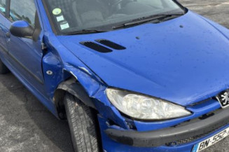 Baguette de coffre PEUGEOT 206