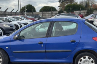 Baguette de coffre PEUGEOT 206