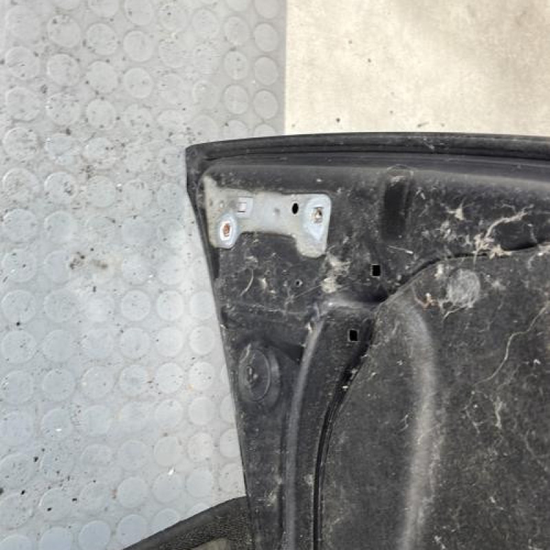 Capot RENAULT CLIO 3 Photo n°7