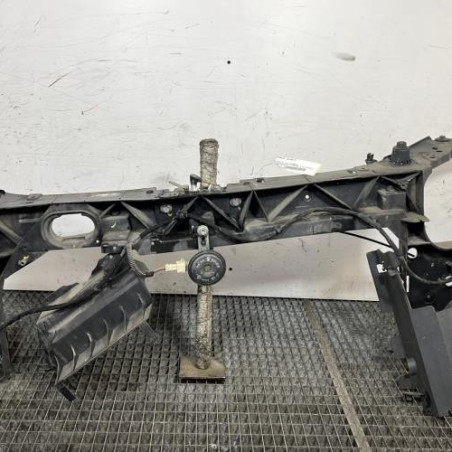 Face avant RENAULT CLIO 3 Photo n°1