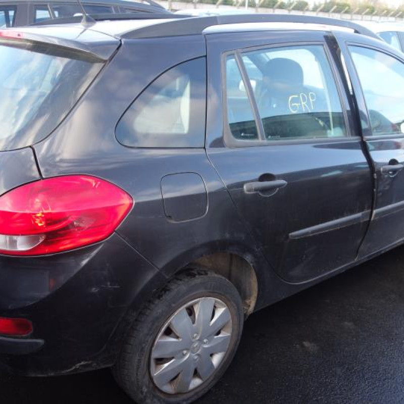 Renfort pare choc avant (traverse) RENAULT CLIO 3 Photo n°10