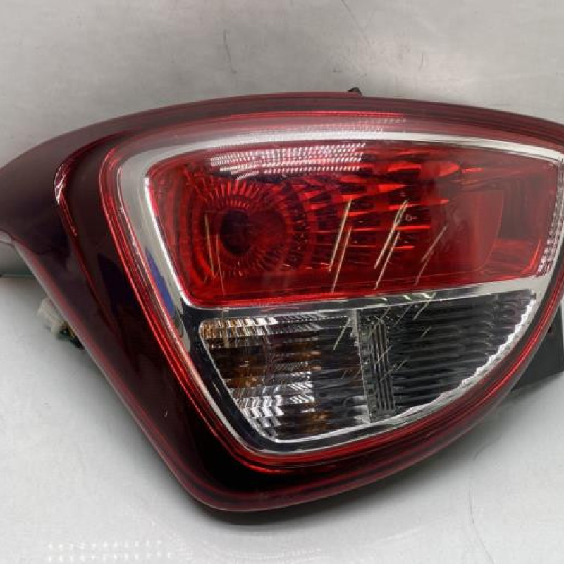 Feu arriere principal gauche (feux) HYUNDAI I 10 2 Photo n°1