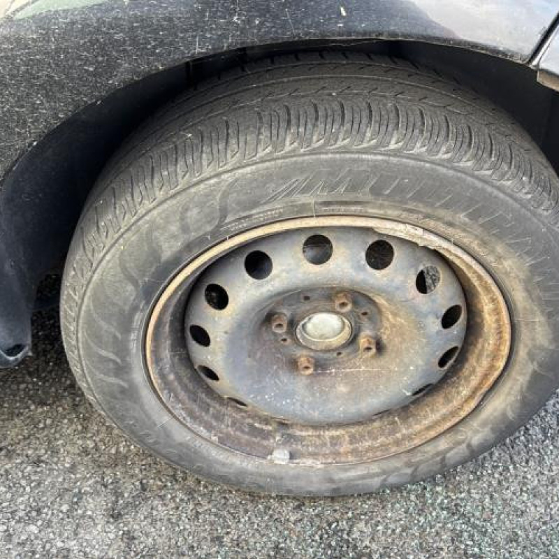 Malle/Hayon arriere CITROEN C3 1 Photo n°19