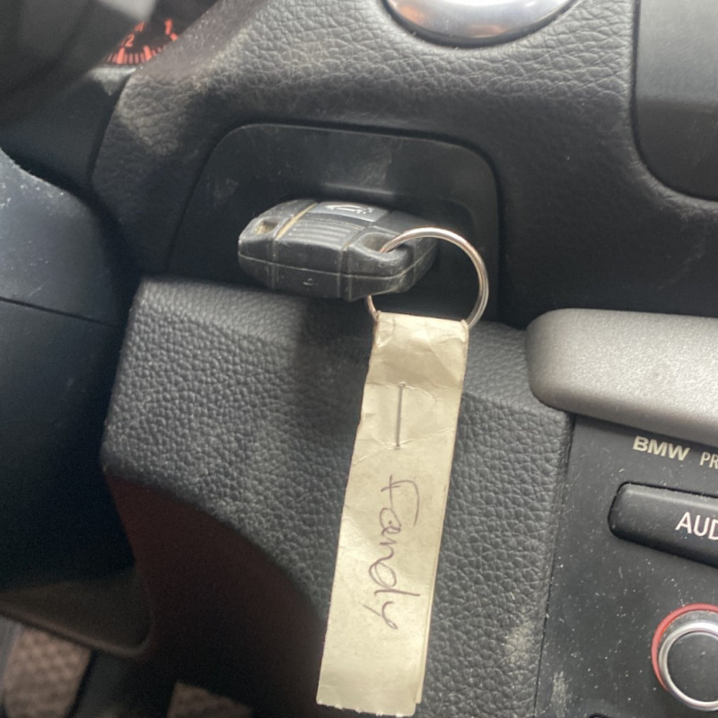 BMW SERIE 1 E87 PHASE 2 116d 2.0D - 16V TURBO Photo n°11