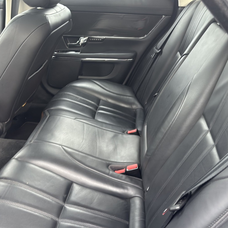 JAGUAR XJ X351 PHASE 1 3.0D - 24V V6 TURBO Photo n°20