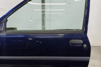 Porte avant gauche FORD FIESTA 4 Photo n°1