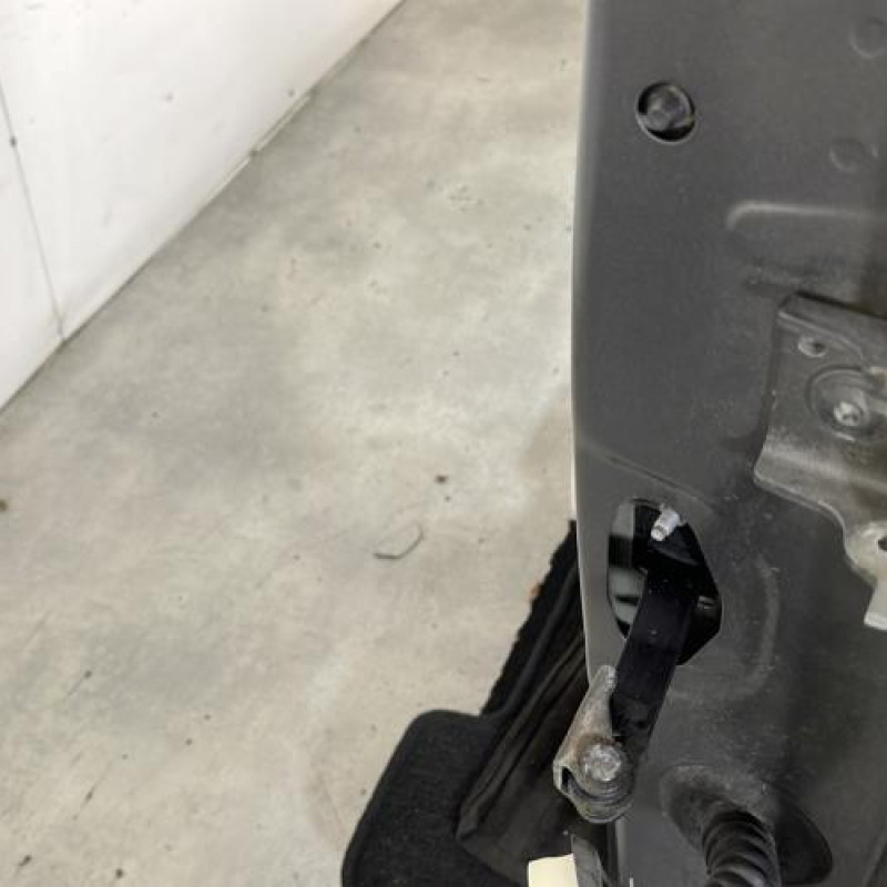 Porte avant gauche PEUGEOT 208 1 Photo n°4