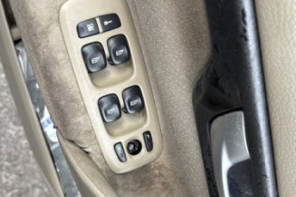 Porte avant gauche VOLVO V 70 1