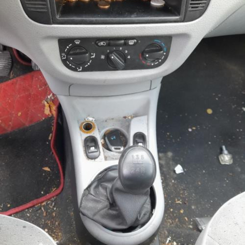 Capot CITROEN C3 1 Photo n°17