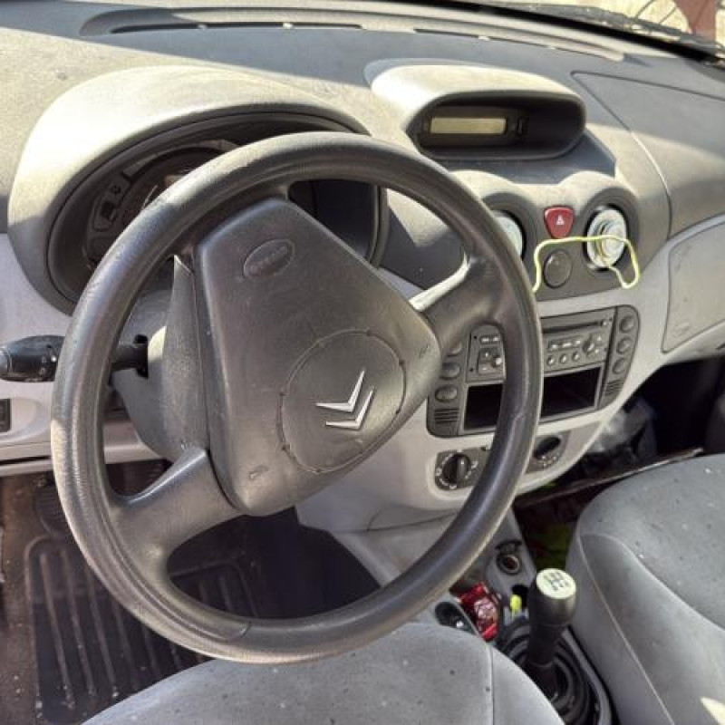 Porte avant droit CITROEN C3 1 Photo n°19