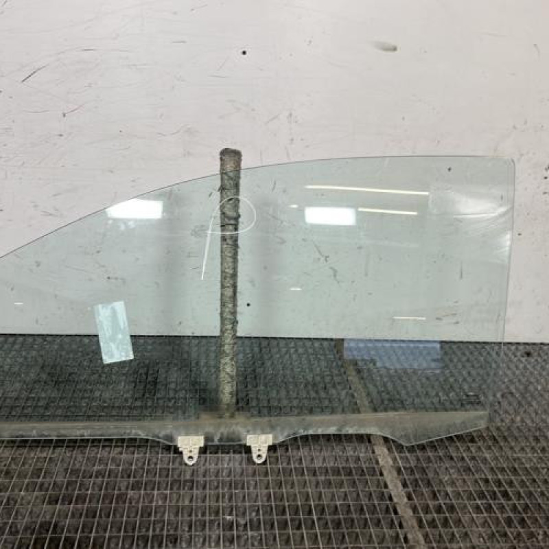 Vitre avant gauche RENAULT TWINGO 2 Photo n°2