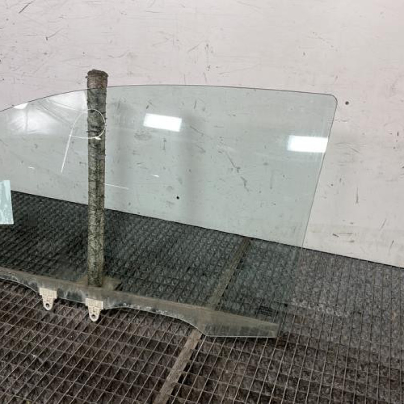 Vitre avant gauche RENAULT TWINGO 2 Photo n°3