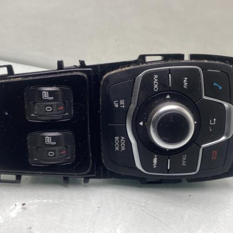 Commande GPS PEUGEOT 508 1 SW Photo n°1