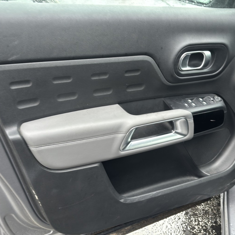 CITROEN C5 AIRCROSS PHASE 1 1.5 BLUE HDI - 16V TURBO Photo n°9