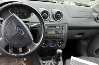 Feu arriere principal gauche (feux) FORD FIESTA 5