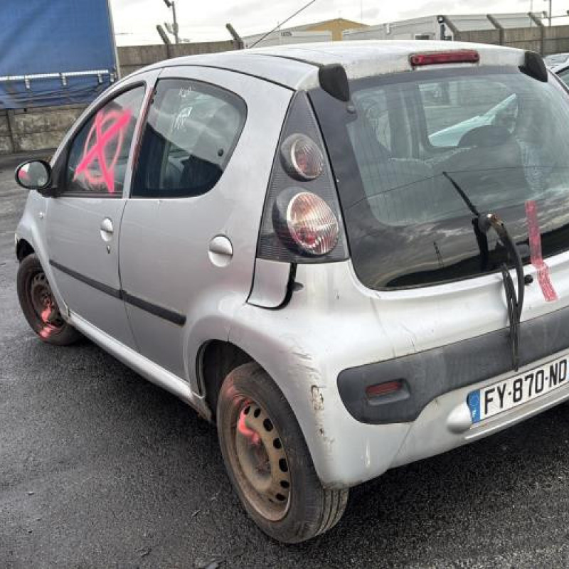 Vitre arriere droit CITROEN C1 1 Photo n°7