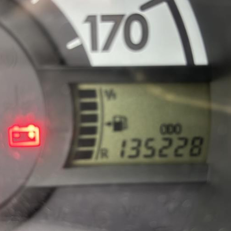 Retroviseur droit PEUGEOT 107 Photo n°18