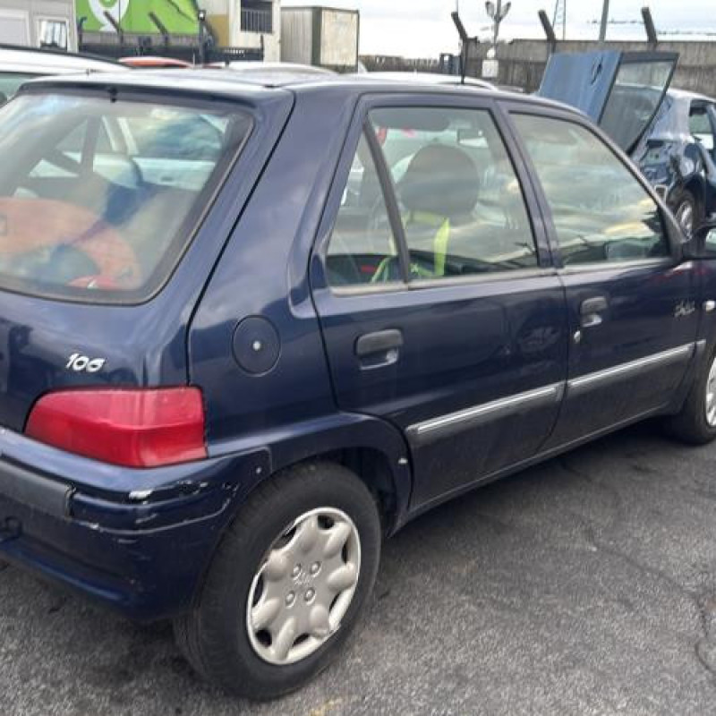 Reservoir essence PEUGEOT 106 Photo n°4