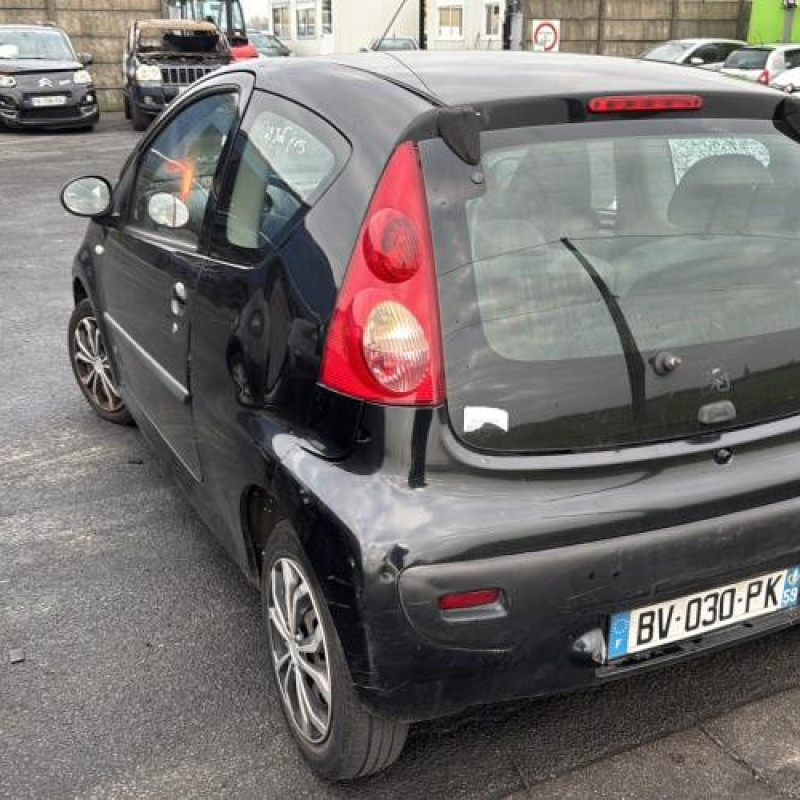 Retroviseur gauche PEUGEOT 107 Photo n°4