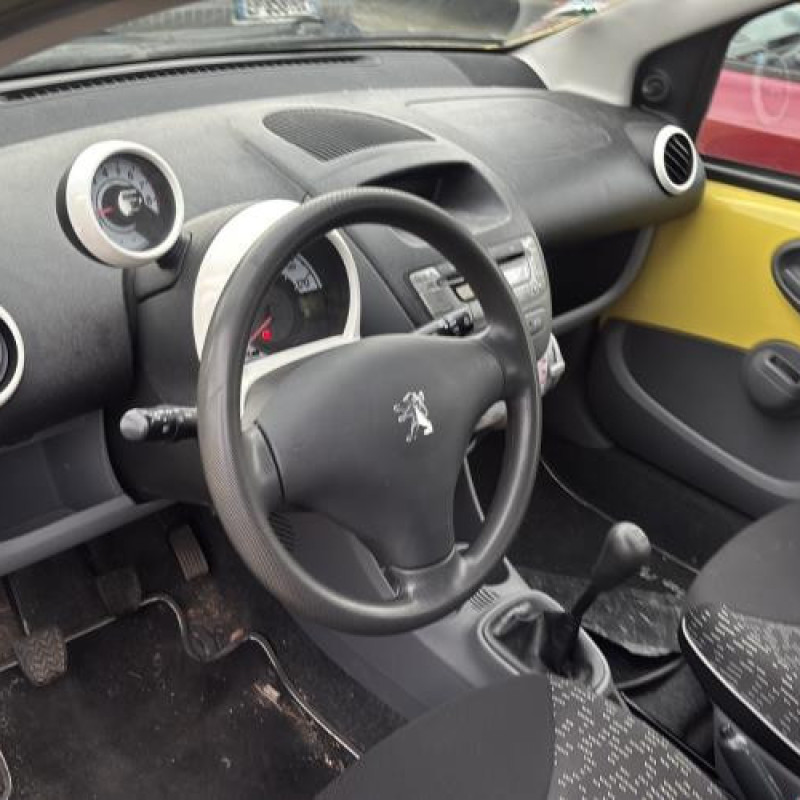 Retroviseur gauche PEUGEOT 107 Photo n°11