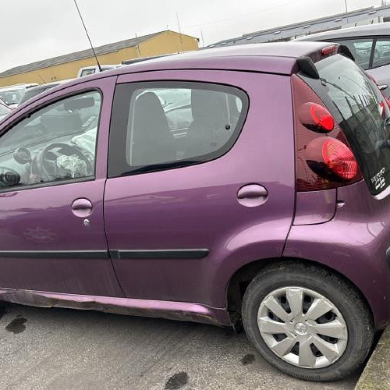 Retroviseur gauche PEUGEOT 107 Photo n°7