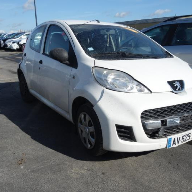 Retroviseur gauche PEUGEOT 107 Photo n°7