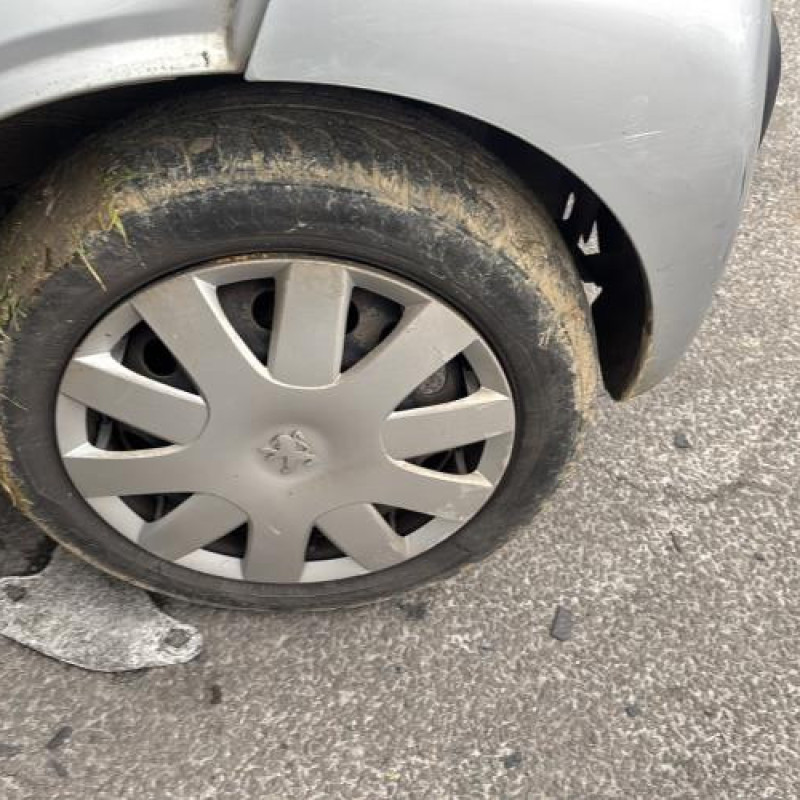 Retroviseur gauche PEUGEOT 107 Photo n°18