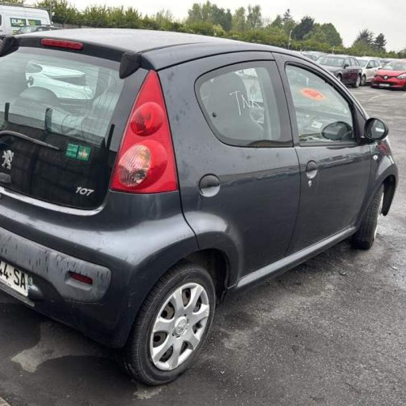 Retroviseur droit PEUGEOT 107 Photo n°3