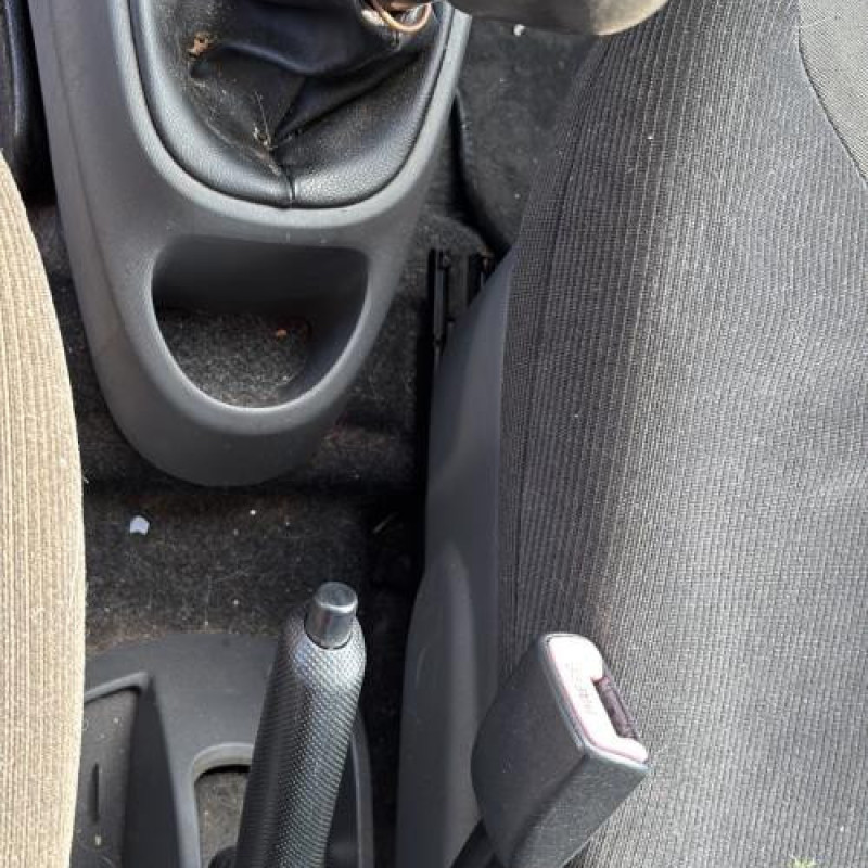 Vitre avant droit CITROEN C1 1 Photo n°16